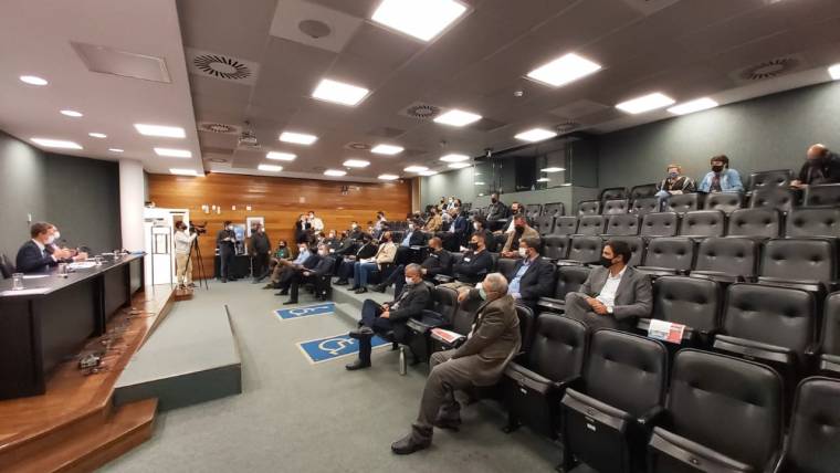 Observatório Social de Itajaí participa de debate na Alesc sobre privatização dos portos